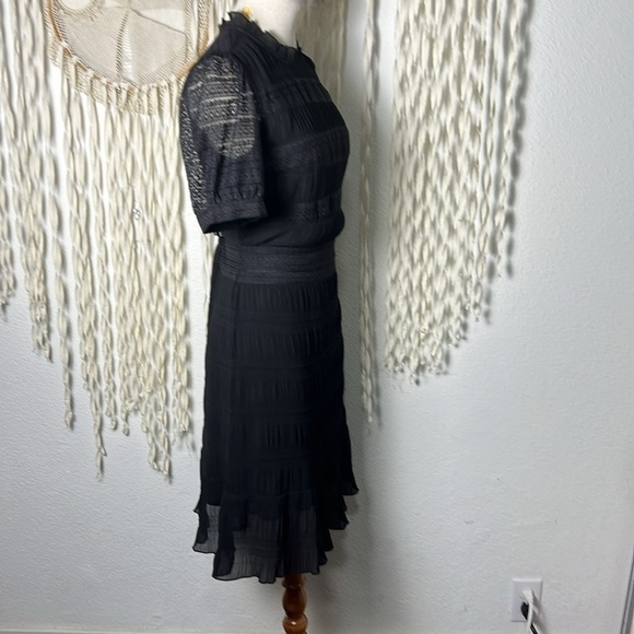 Velvet Black Short Sleeve Lace Dress Size Small - Picture 2 of 12